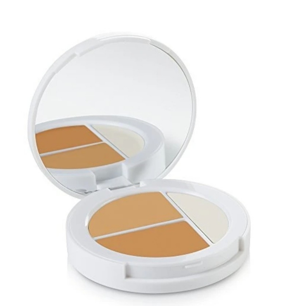 Sheer Cover Conceal & Brighten Trio Light/Medium